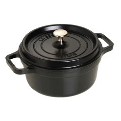 Staub Cocotte aus Gusseisen 22 cm